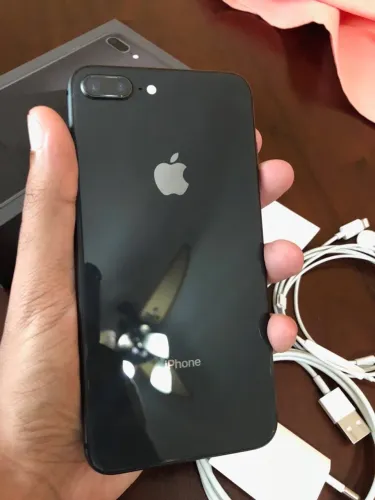 VENDO IPHONE 8 PLUS 64GB