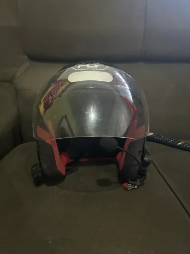 Capacete fly aberto, com intercomunicador 