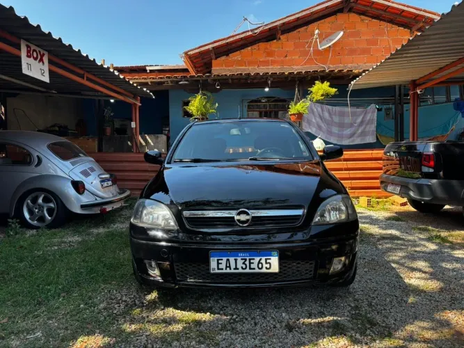 Chevrolet Corsa Hat. Premium 1.4 8V Econoflex 5P 2009