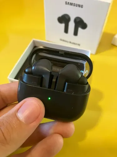 Fone de Ouvido SAMSUNG BUDS 3 FE NOVO