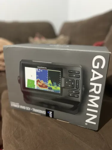 SONAR GARMIN STRIKER VIVID 5cv + TRANSDUCER 