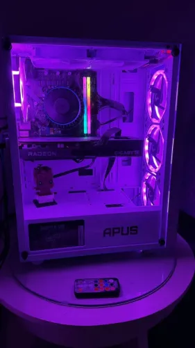 PC GAMER RODA TUDO LISO