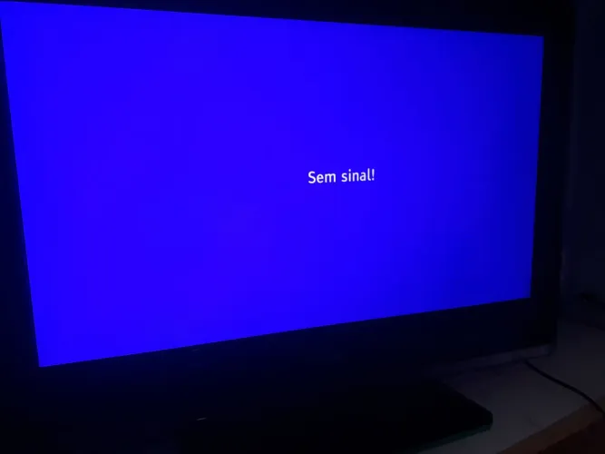 TV Led 32 polegadas Philco em perfeito estado barato hoje
