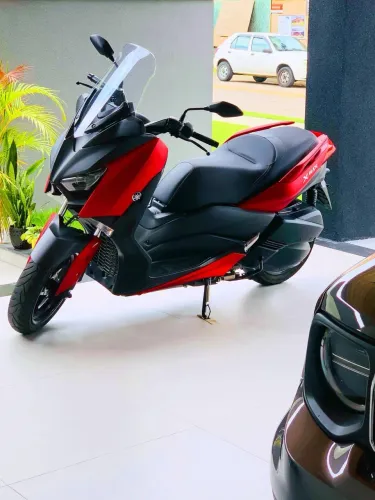 Xmax250 Impecável Unico Dono