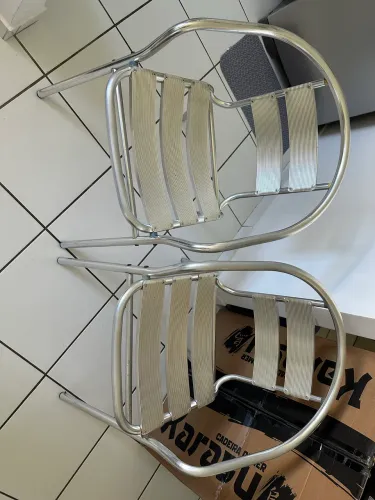 Cadeiras de Alumínio