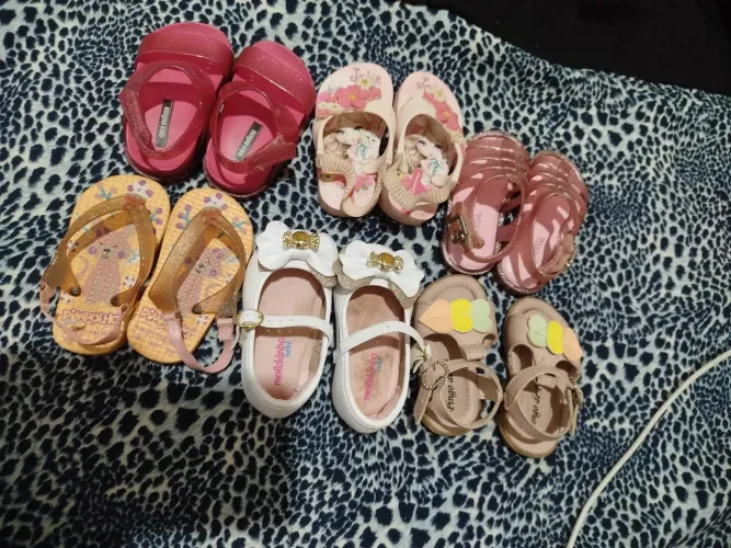 Sapatinhos de bebê MENINA