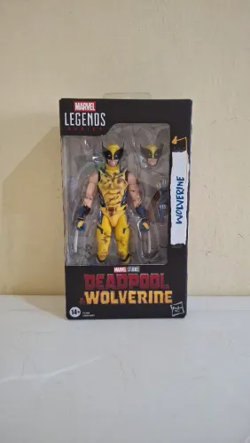 Wolverine MCU Marvel legends (Lacrado)