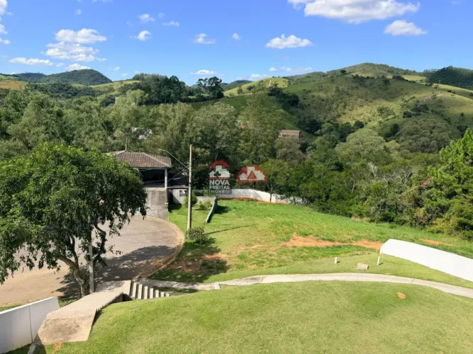 Casa à venda em condomínio 376m² - Recanto Santa Barbara