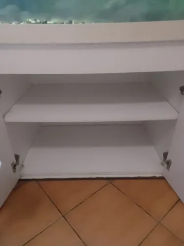 Vende se aquário de 200 litros completo com gabinete