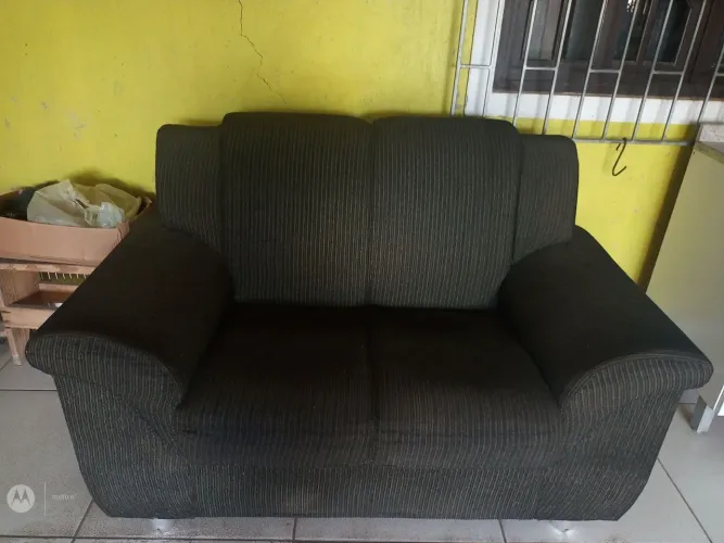 Sofá 2 lugares usado 