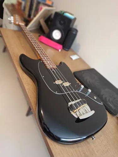 Baixo Studebaker Scotsman Short Scale