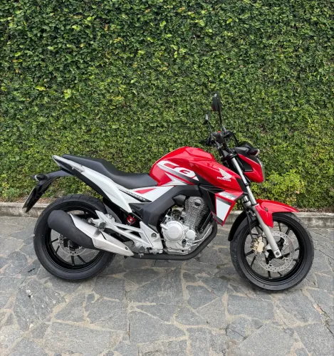 Honda CB Twister 250 2017 ?43 mil km rodados 