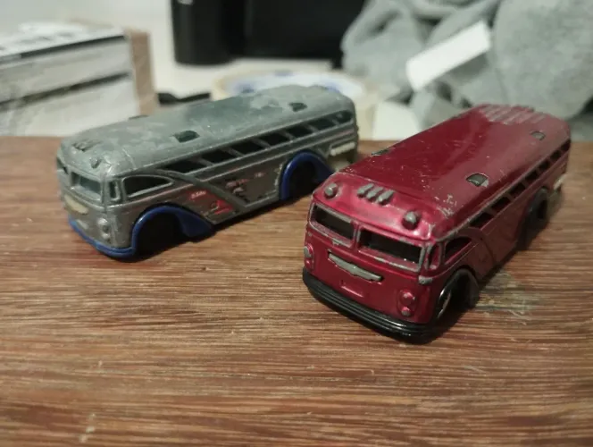 Ônibus Hotwheels