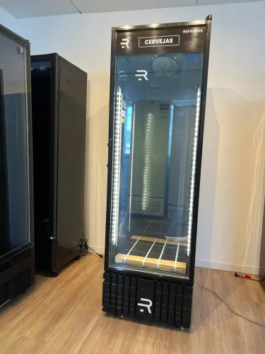 Cervejeira expositora 570L temperatura até -7.5c pronta entrega 