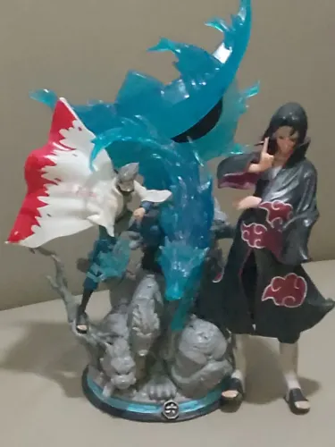 Brinquedos menino animes
