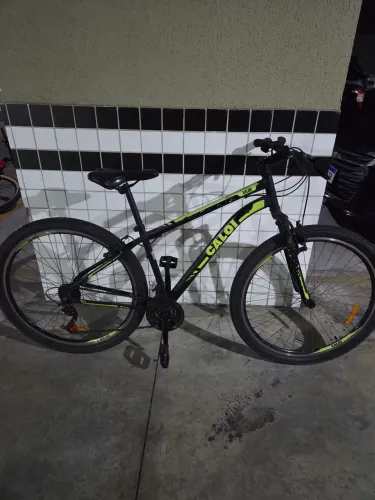 Vende-se bicicleta Caloi aro 29 em bom estado