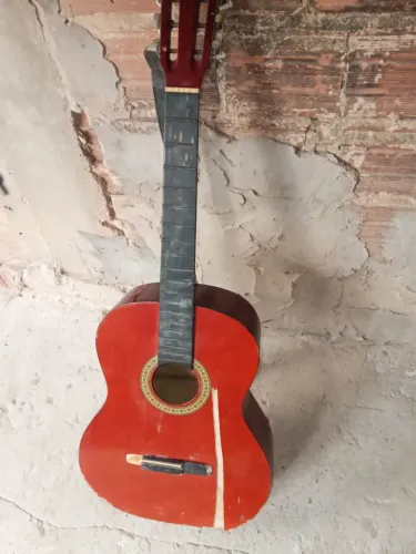 Violão 35 reais