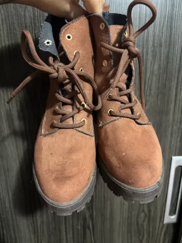 Bota camurça 35 