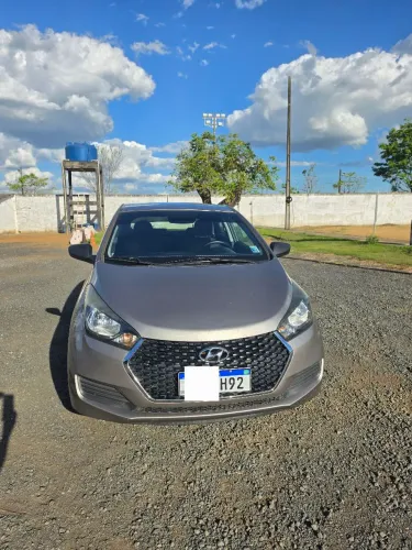 Hyundai HB20 Unique 1.0 Flex 12V Mec. 2019