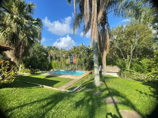 Casa à venda no Condomínio - PORTAL DAS ACÁCIAS - SANTANA DE PARNAÍBA/ SP.