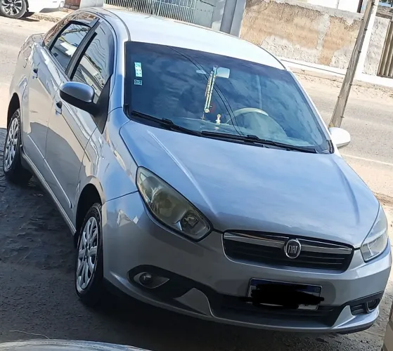 Fiat Grand Siena Attrac. 1.4 EVO F.flex 8V 2013