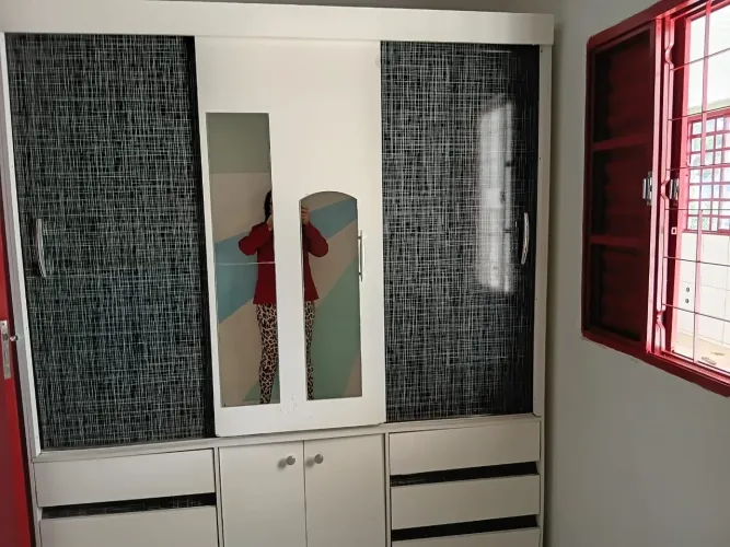 Guarda roupa R$270,00
