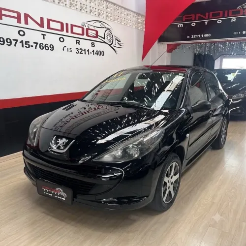 Peugeot 207 XR 1.4 Flex 8V 5P 2011