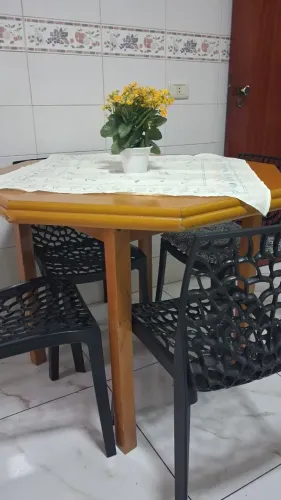 Mesa cozinha sextavada