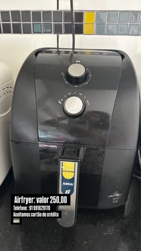 Vendo AirFryer em bom estado de conservação