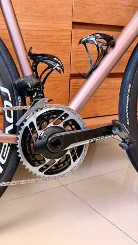 Specialized S-Works Aethos Red