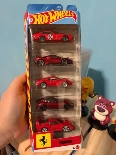 Pack hot wheels Ferrari