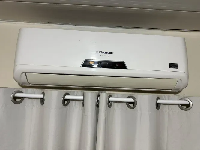Vendo ar-condicionado Electrolux