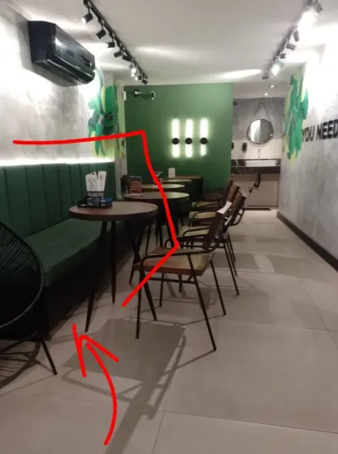 Banco/sofá acolchoado e modulado.