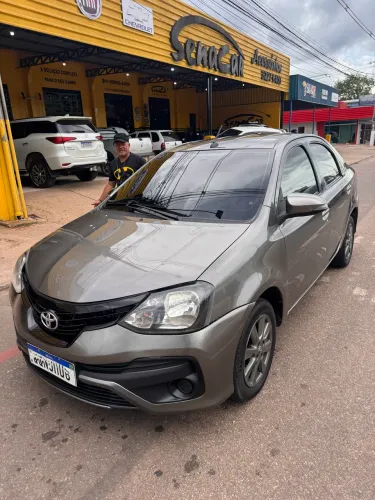 Toyota Etios X Plus Sedan 1.5 Flex 16V 4P Aut. 2020