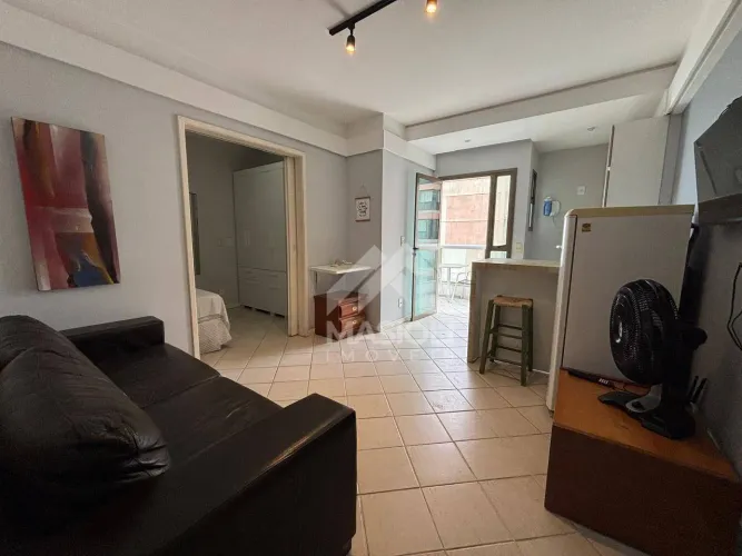 Apartamento com 1 dormitório para alugar, 45 m² por R$ 4.110,00/mês - Praia da Costa - Vil