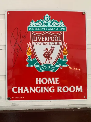 PLACA DO LIVERPOOL FC AUTOGRAFADA PELO ROBERTO FIRMINO - PEÇA ÚNICA!