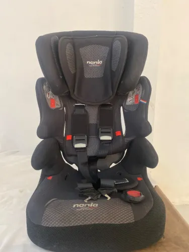 Cadeira para automóveis