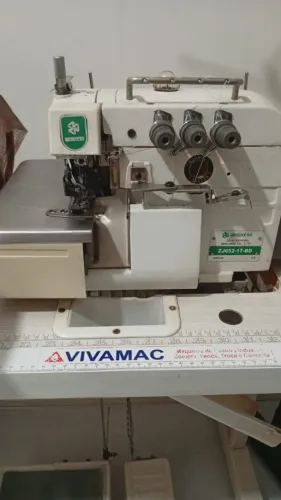 Máquina de costura Overlock Zoje  Direct Drive modelo SJ652 17BD