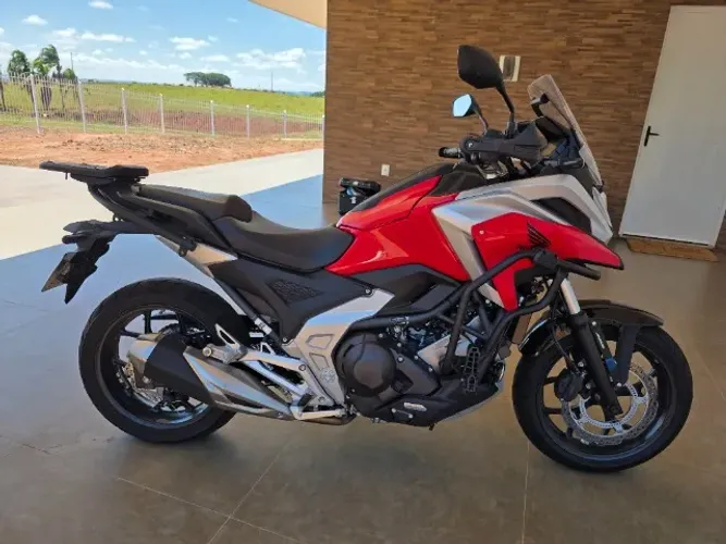 . NC 750X Dct automática c/ 3.000km