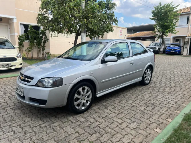 Chevrolet Astra Advantage 2.0 MPFI Flexpower 8V 3P 2005