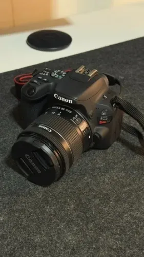 Canon SL2 + Lente 18-55 STM - Muito Nova