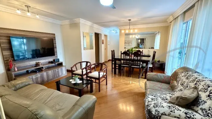 Apartamento de Luxo na Vila São Francisco - 3 quartos, 3 suítes, 2 salas, 4 banheiros, 3 v