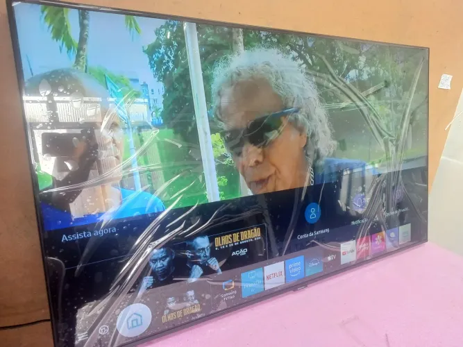 Smart TV Samsung 50 polegadas 4k Bluetooth comando de voz no plástico