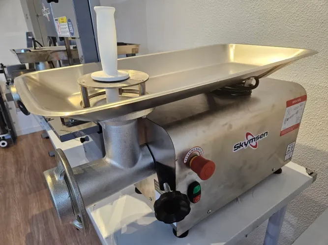 picador de carne inox boca 22 - novo