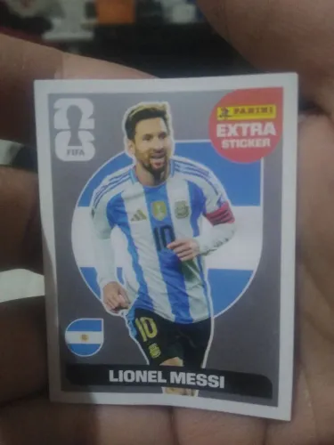 Figurinha do Lionel Messi prata/legend