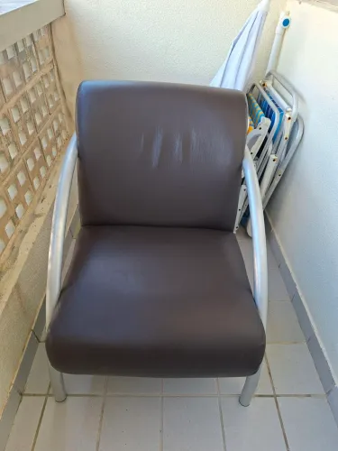 Cadeira Poltrona Para Recepção, Escritório Ou Sala - Marrom