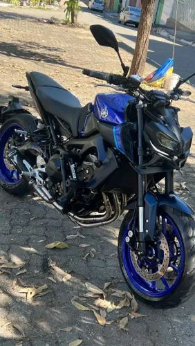Yamaha MT-09 2024/2024 Azul | 10.500 km