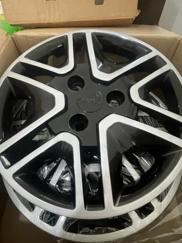 Calotas para Kwid