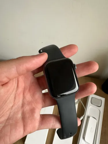 Apple Watch S6 44mm Cinza-espacial (GPS) + Carregador E Caixa Original