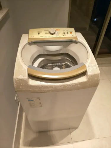 Vendo máquina de lavar Brastemp usada